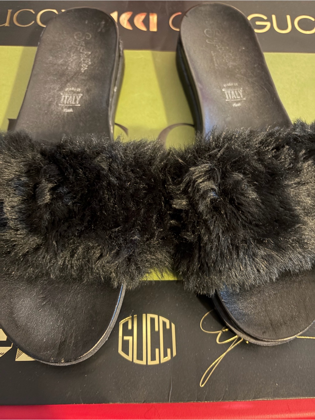 Women’s Seychelles Black Faux Fur Slide Mules